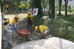 59600_152288504945593_751254227_n